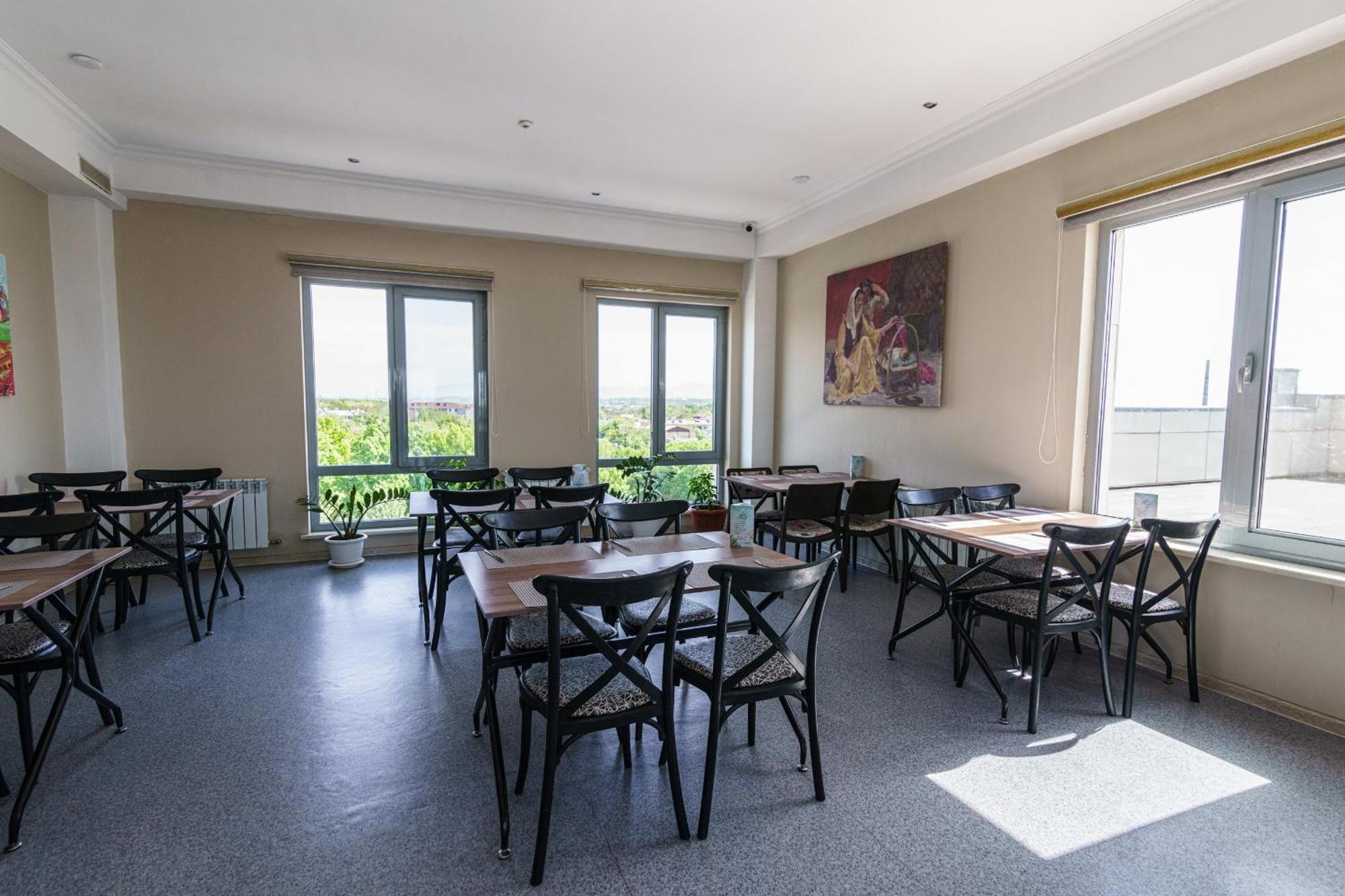Park Hotel Al Bustan Shymkent Luaran gambar