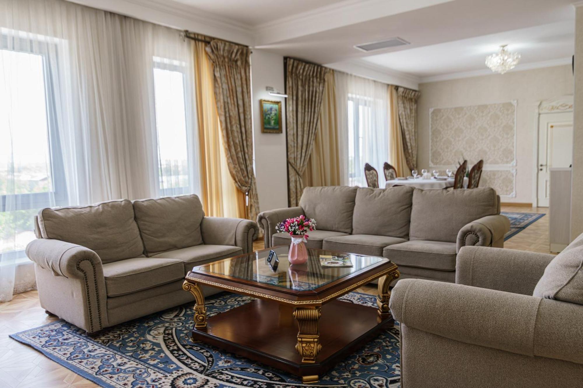 Park Hotel Al Bustan Shymkent Luaran gambar