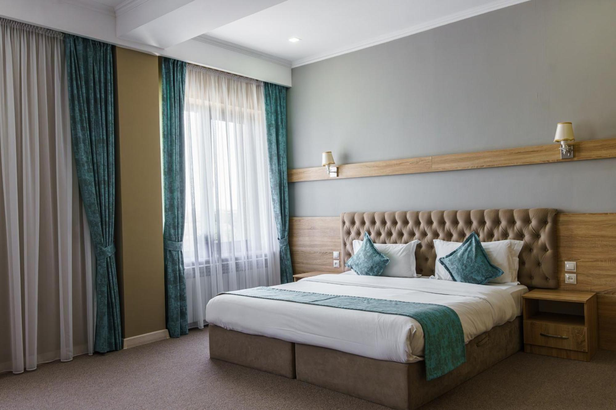 Park Hotel Al Bustan Shymkent Luaran gambar